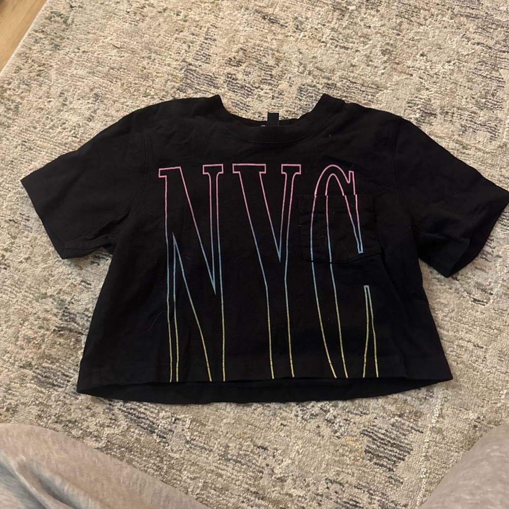 Black American Eagle NYC crop top